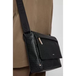 New ⭐ BOSS Hugo Boss Byron Messenger Bag Black 🥰 -Hugo Boss Shop unnamed file 858